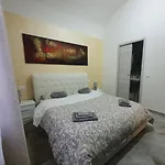 Rooms Cris