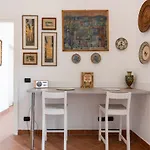 Borgo Stretto Bright Apartments