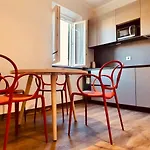 The Square Of Miracles Apartment
