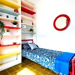 Hostly - Family Home Cisanello