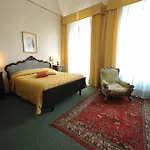 Hotel Villa Kinzica