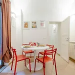 Lungarno 7 Pisa