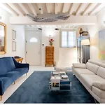 Luxury Tower House In Heart Of Pisa Standard