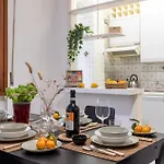 Pisa Bright And Modern Apartment X4