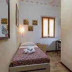 Pisa Comfortable Apartment X4