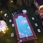 Villa Fiore Luxury Pool & Garden