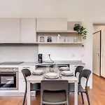 Aweshomeitaly Luxury Apartments