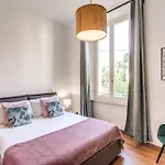 Aweshomeitaly Luxury Apartments