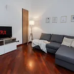 Luxury House At The Tower
