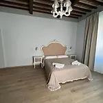 La Perla Del Borgo B&B