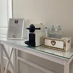 Four Lions Villa Guesthouse