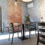 La Lu Cozy Rooms