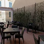 La Lu Cozy Rooms