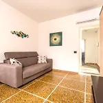 Hostly-Casa Serena-Near The Town Center