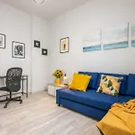 Sage&Rosemary Home - With Garden By Pleiades Home