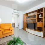 Homiday - New House - Pisa Aeroporto - Free Parking