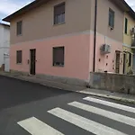 Pisa House