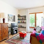 Flat In The Heart Of Pisa