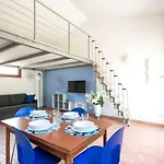 Altido Spacious Apt For 4 In Residential Area With Free Parking