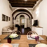 Innpisarentals 2 - Pisa Shabby Flat
