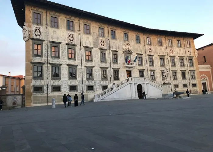 Luxury Tower House In Heart Of Pisa