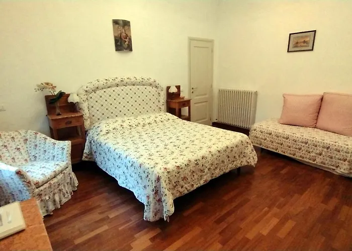 Il Campanile II Locazione Turistica