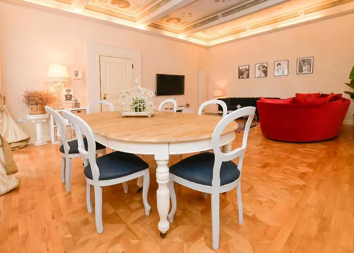 La Casa Di Monic