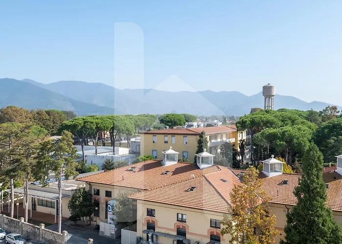 Homiday - Il Giardino --1 Min Ospedale Cisanello--Aeroporto Free Parking--