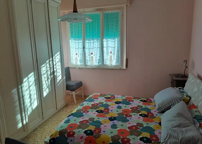 Room Rental Pisa - Parking E Wifi Gratuiti