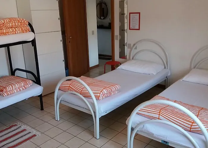 Hostel Easy Pisa