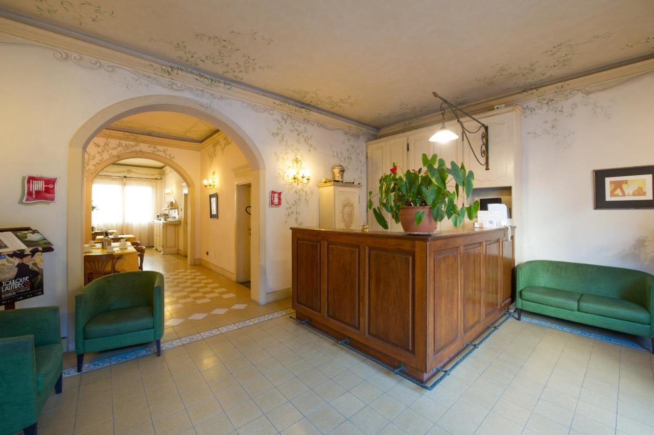 Moderno Hotel