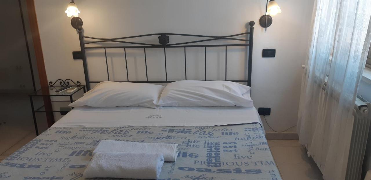 Lumiere Guest house 2*