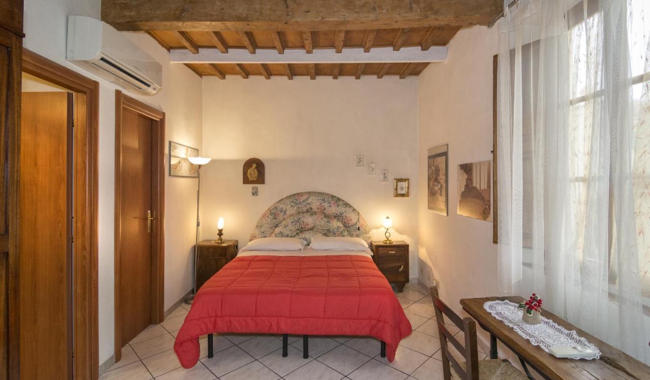 Bed & Breakfast Due Borghi Pisa
