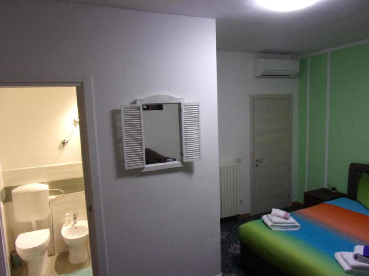 Expresia B E B Bed & Breakfast