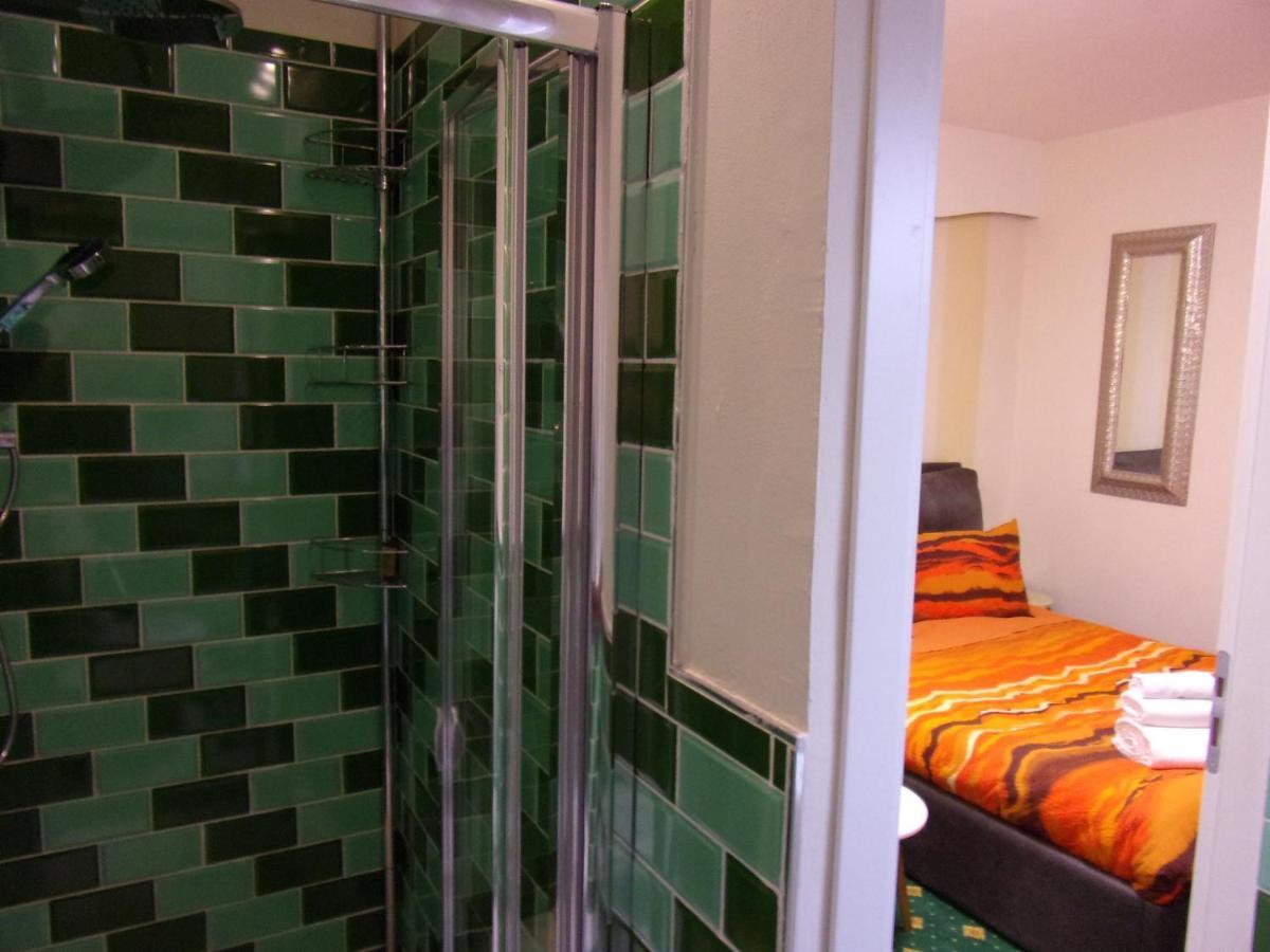 Expresia B E B Bed & Breakfast *
