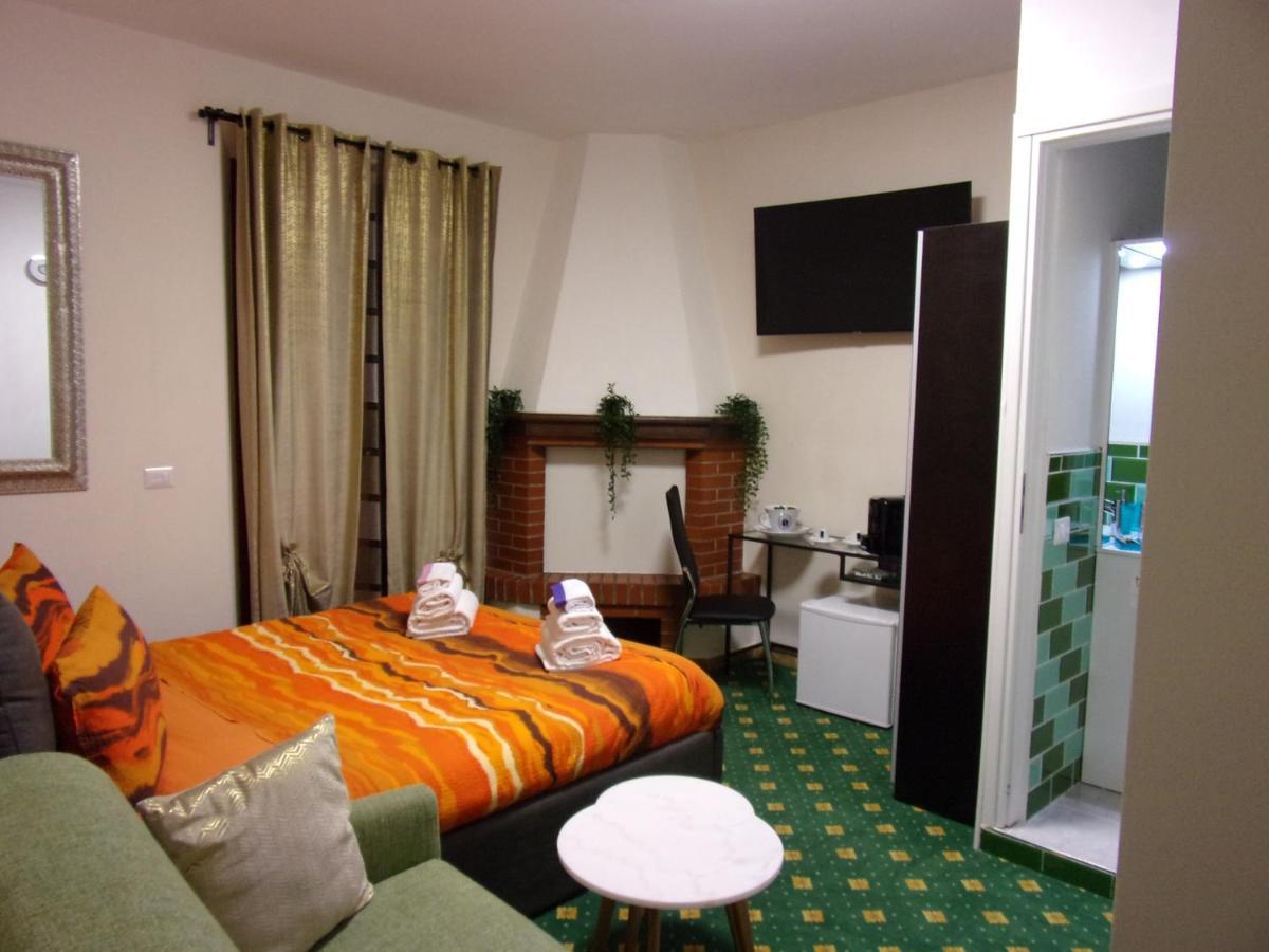 Bed & Breakfast Expresia B E B
