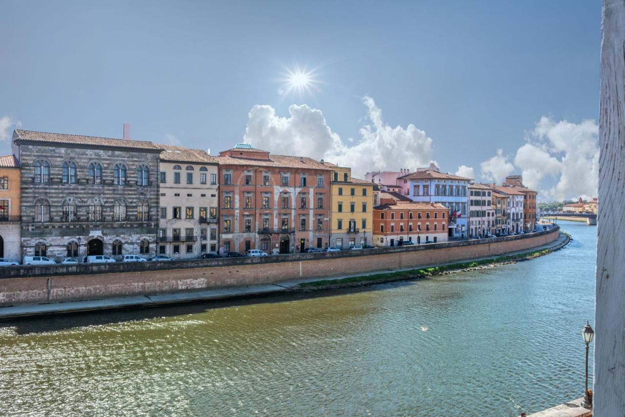 The View On The River * Pisa