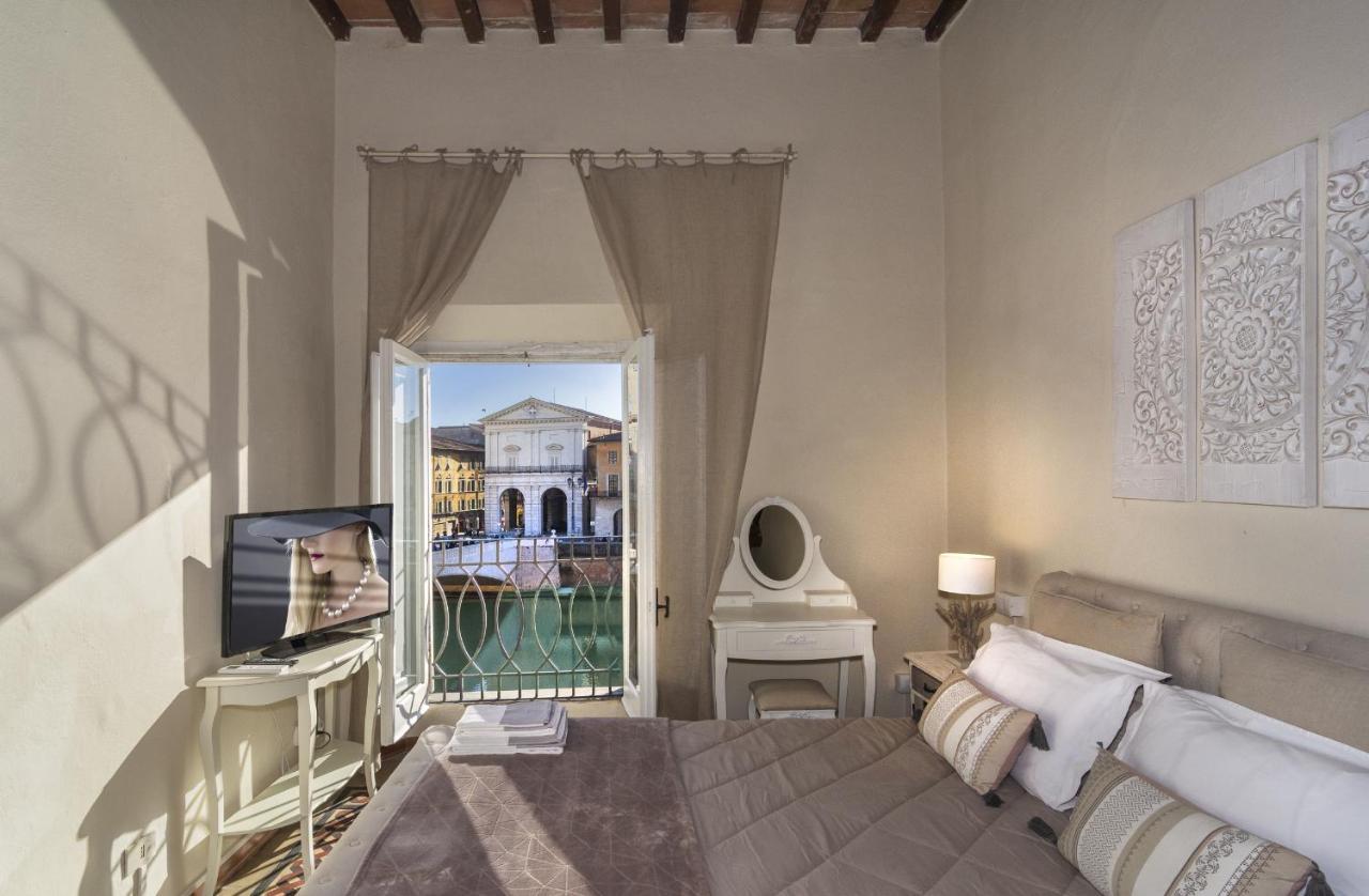 The View On The River Bed & Breakfast Pisa
