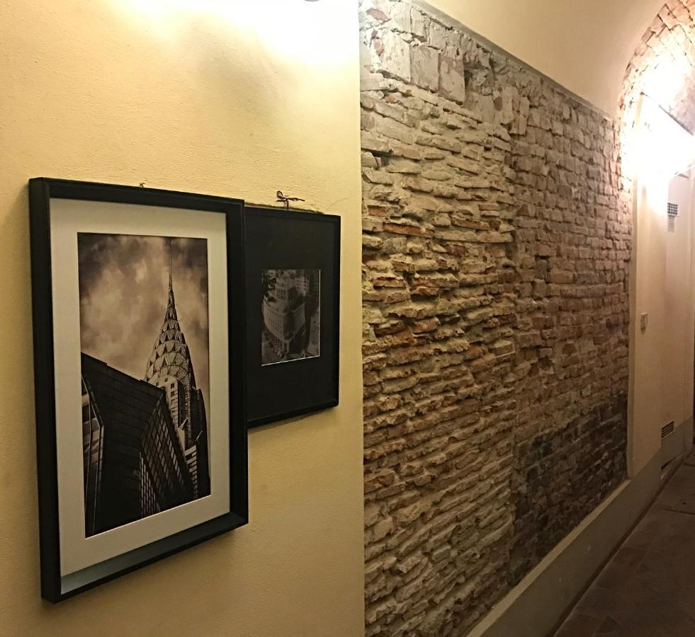 Hostly - Garden House Near The Tower - Historical House With Private Garden * Pisa