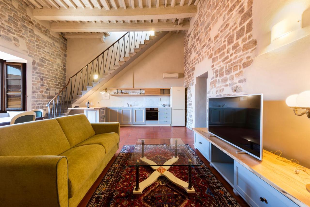 Nella Torre Del Poschi Penthouse With Roof Terrace Apartment