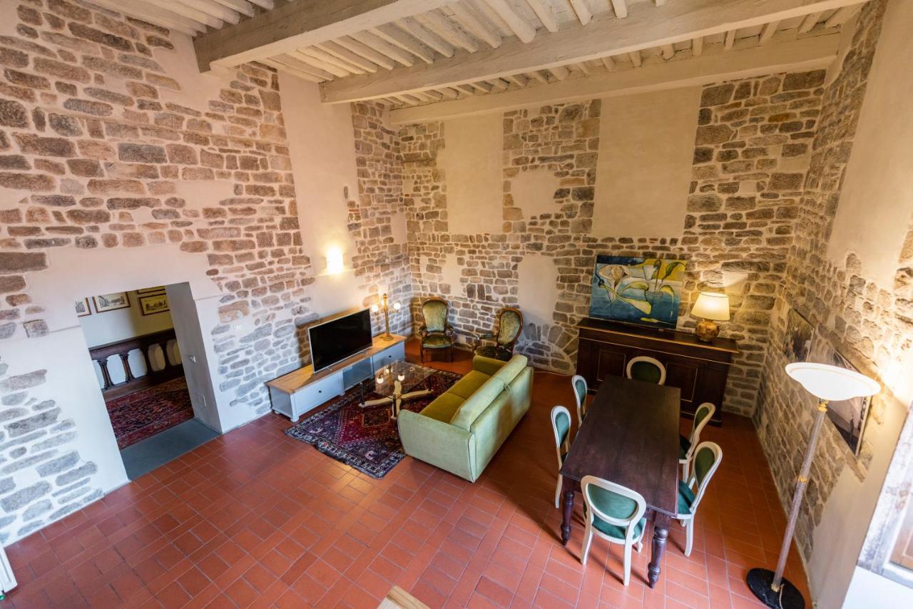 Nella Torre Del Poschi Penthouse With Roof Terrace Apartment Pisa