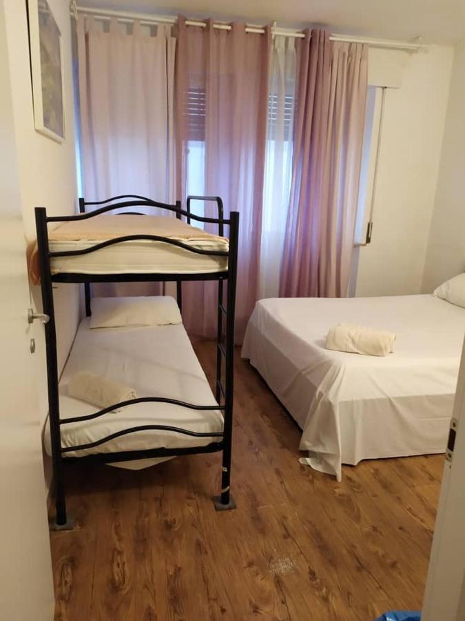 Camera Grande Rosa Privatunterkunft *
