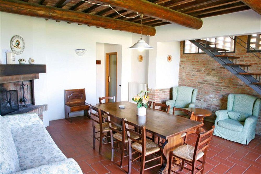 Granaio Borgo Di Colleoli Pisa