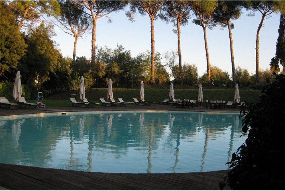 Resort Granaio Borgo Di Colleoli
