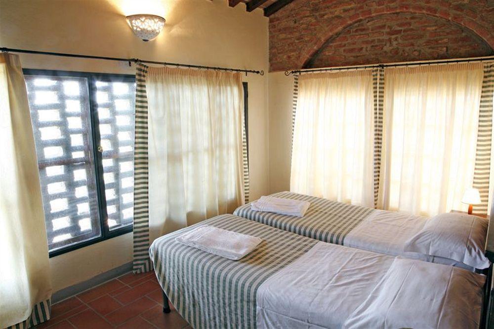 Granaio Borgo Di Colleoli Resort