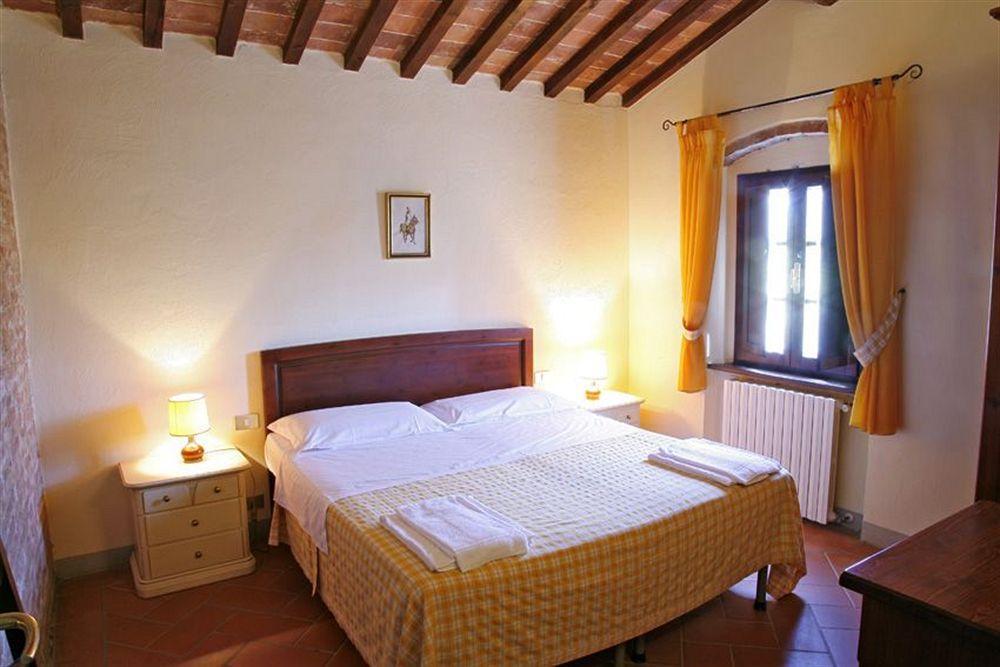 Granaio Borgo Di Colleoli 3*