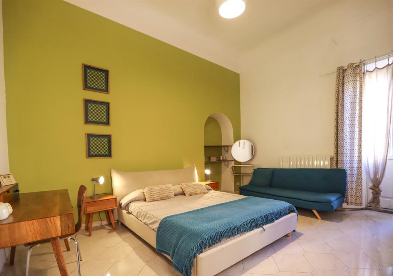 Retro Bed & Breakfast 3*