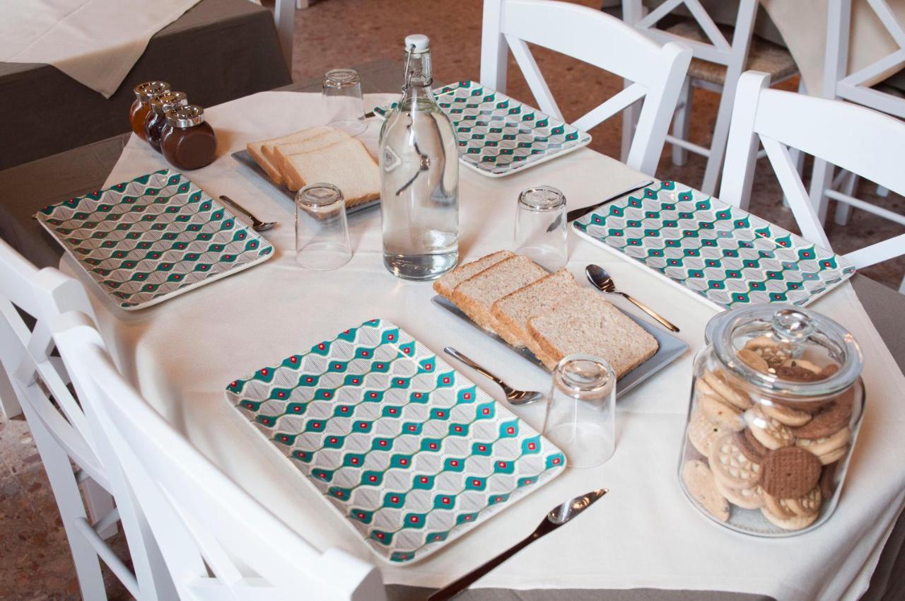 Bed & Breakfast Retro 3*