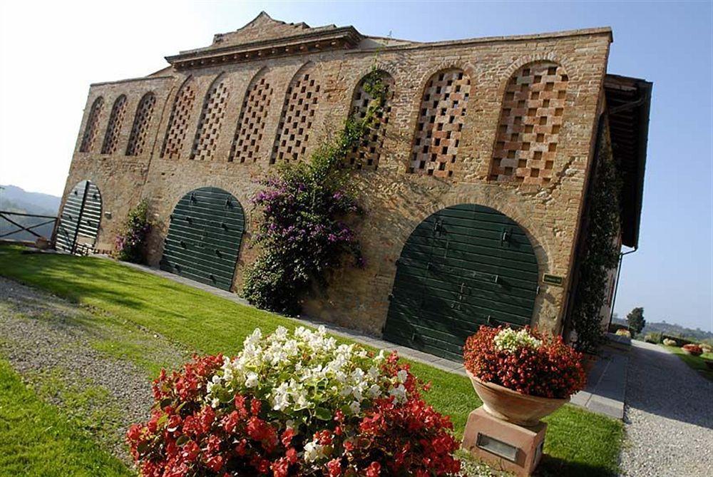 Granaio Borgo Di Colleoli Resort