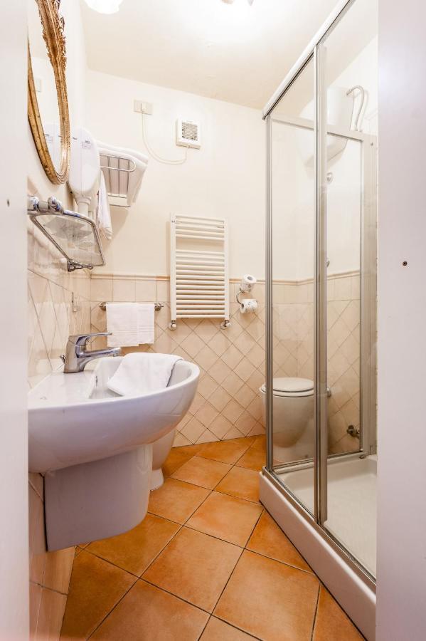 Aparthotel Isola Cisanello 2*